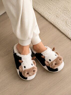 Cute Plush Cow Slippers Women’s House Shoes Fuzzy Animal Slides Size 7-8